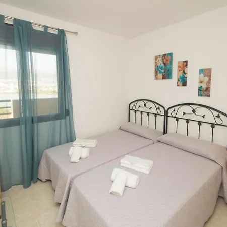 Zafiro 49a Apartment